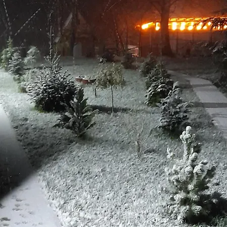 Σπίτι διακοπών срібний вовк *